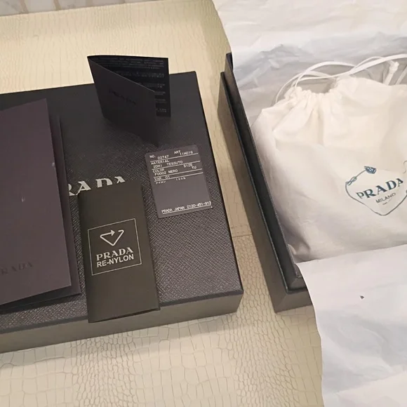 💋 Prada Authentic NEW Headband NWT W/BOX - Picture 5 of 11